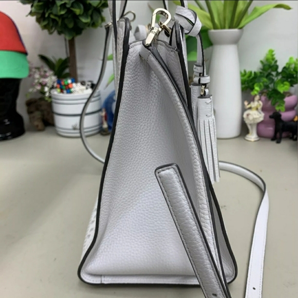 Kate Spade Rowe Perforated Leather Medium Top Zip Satchel Crossbody Bag purse - Picture 6 of 9